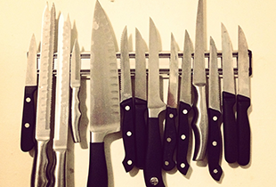 Protecting your knives, Cleaning your knives, Wood cutting boards, Walnut cutting boards